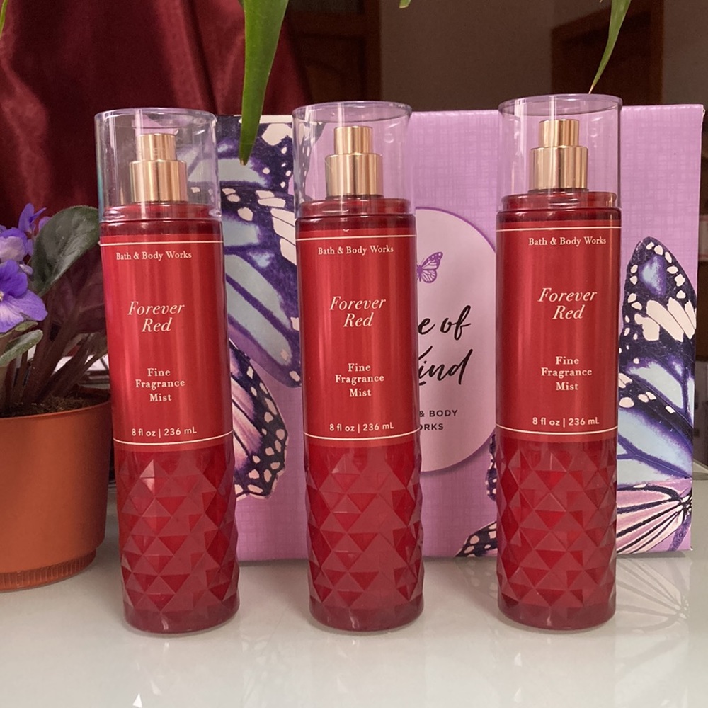 Bath and Body Works Forever Red Fine Fragrance Mist 8oz each Set of 3